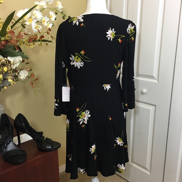 FREE PEOPLE TIME ON MY SIDE FLORAL WRAP MINI DRESS, BLACK, SIZE XS (NWT) - Picture 6 of 8